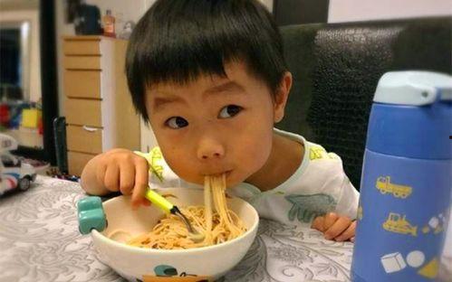 外孙吃瓜视频大全,萌娃搞笑瞬间大盘点